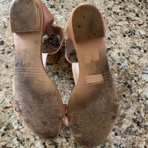 Sandals - Picture 3 of 3